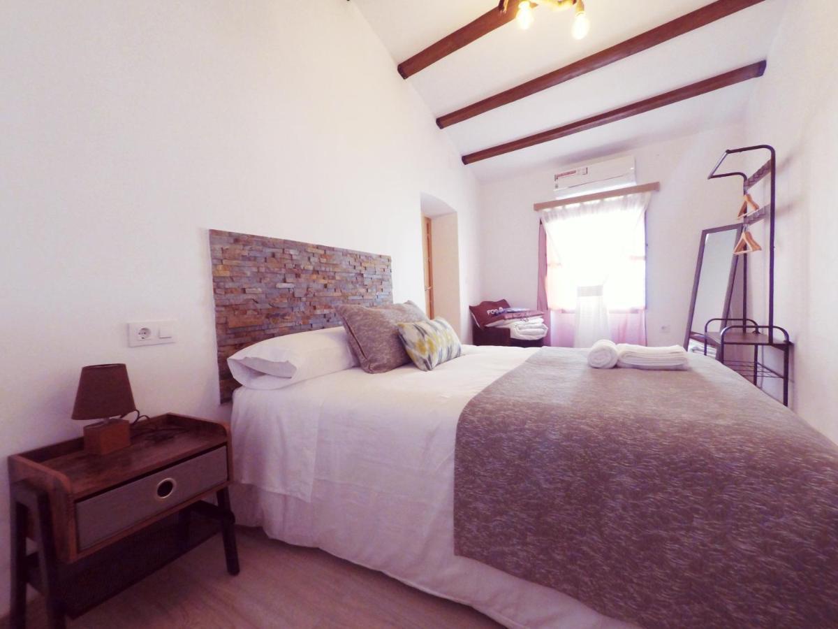 Apartamentos Fuente Nueva II Caces Exteriér fotografie